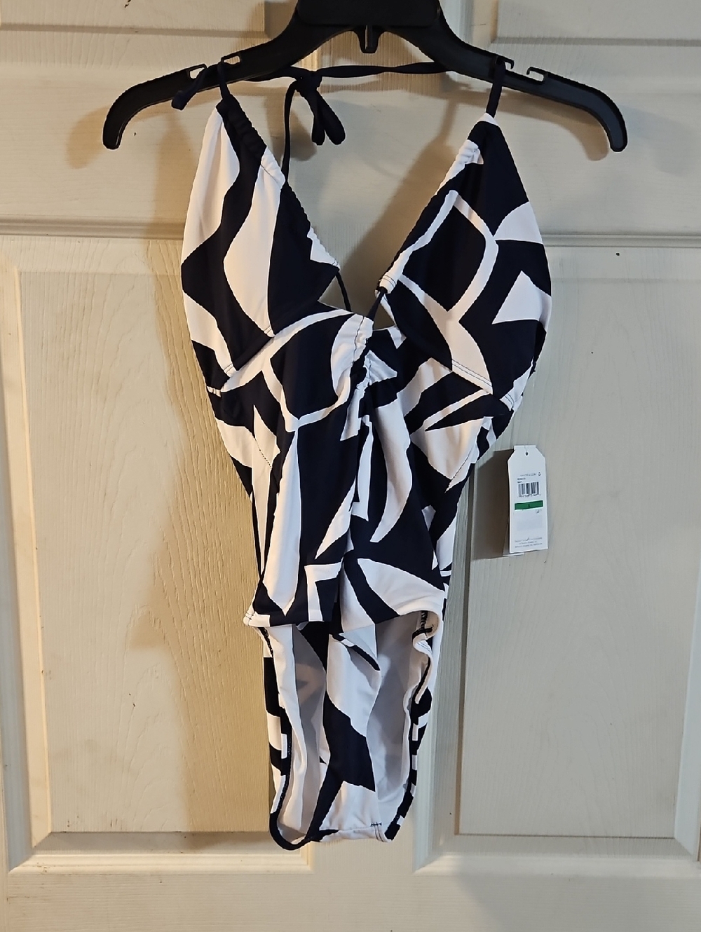 NAUTICA NAVY/WHITE TUMMY TONER ONE PIECE SWIMSUIT: NEW WITH TAGS: SIZE L